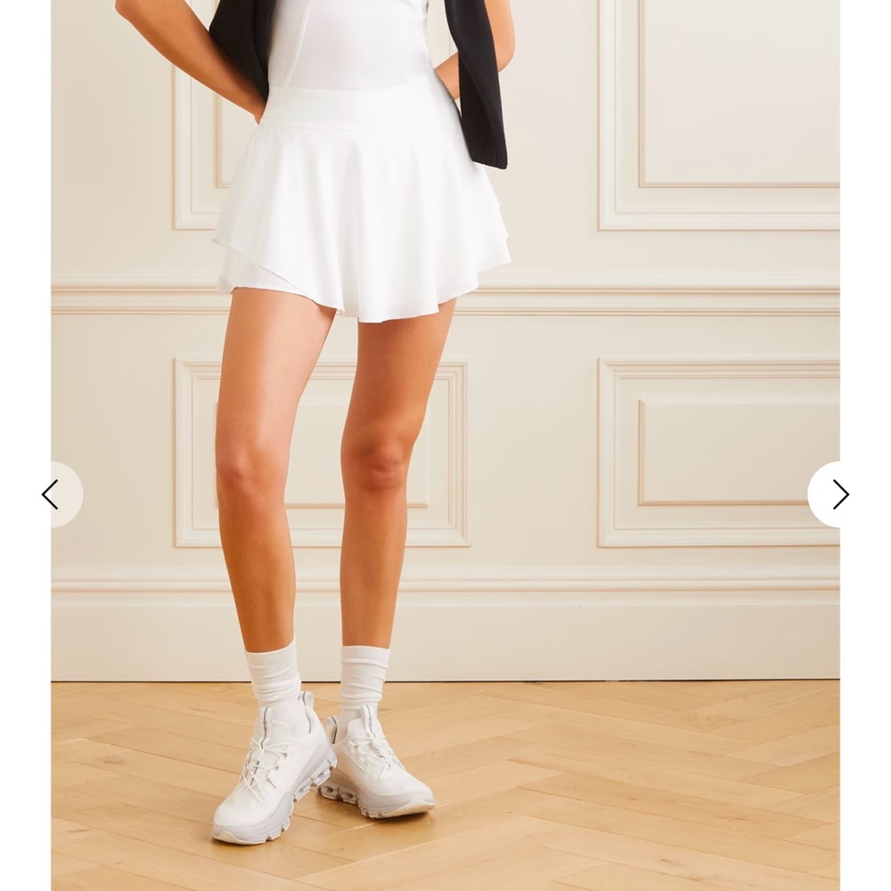 Lululemon Court Rival High Rise Tennis Skirt White Size 10 NWOT